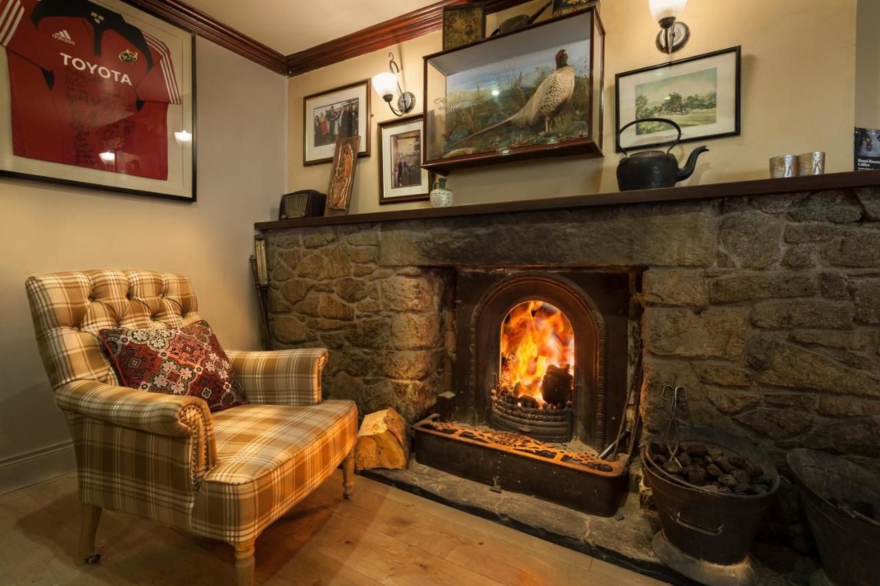 Отель Woodenbridge Hotel Арклоу